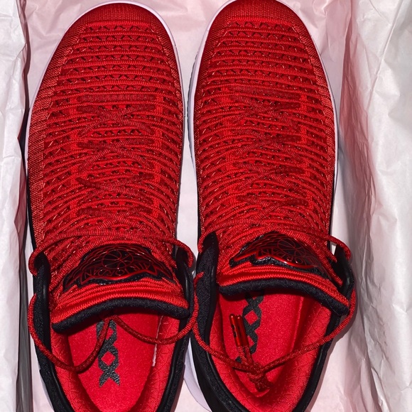 AIR JORDAN 32 LOWS WIN LIKE 96 - Picture 2 of 3